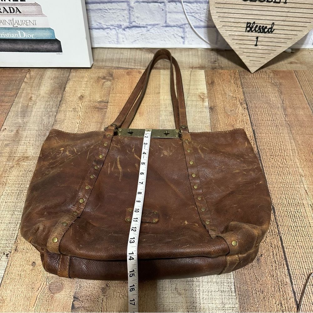 Patricia Nash Benvenuto Leather Tote - Picture 6 of 13